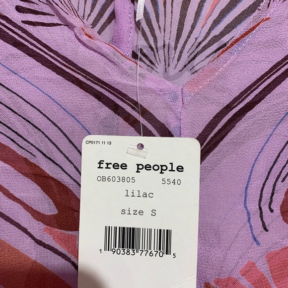 Free People oversized top. Size small - Picture 3 of 8